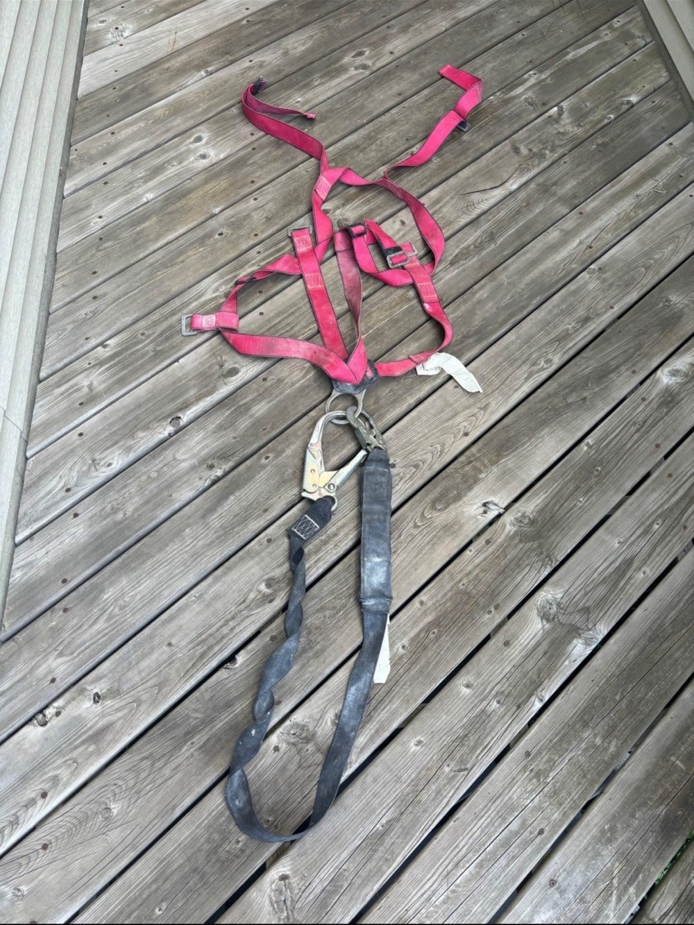 FALLPRO Full Body Safety Harness S010-1D-STD